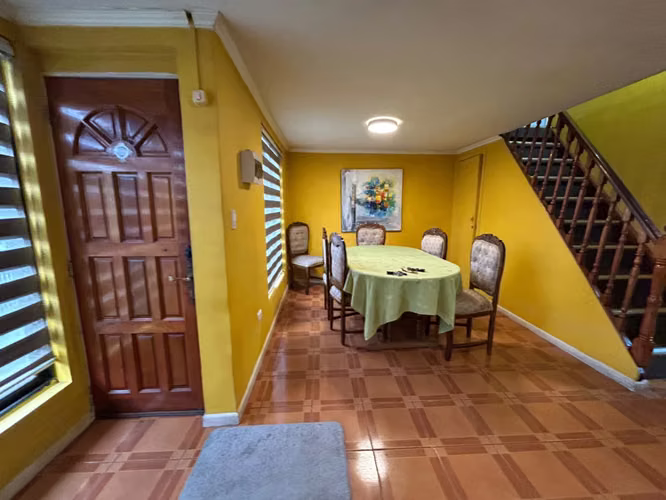 SE VENDE HERMOSA CASA EN VILLA PARQUE NACIONALES