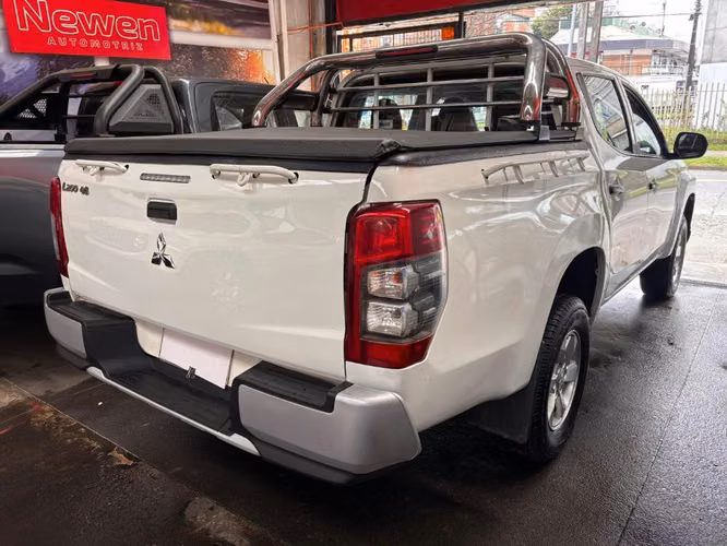 Mitsubishi - Imagen 4