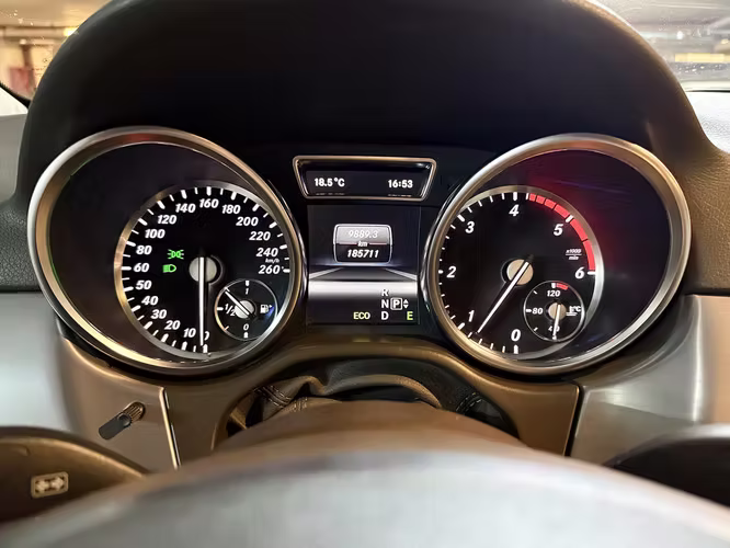 Mercedes-Benz ML 250 BlueTec (Diesel) - Imagen 15