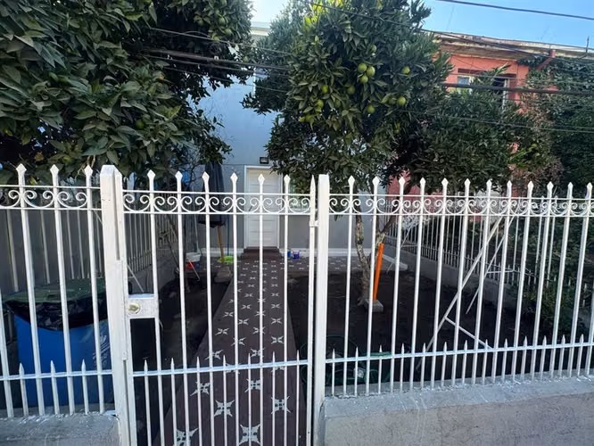 Casa en arriendo de 2 dorm. en Independencia