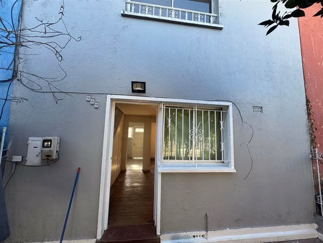 Casa en arriendo de 2 dorm. en Independencia - Imagen 3