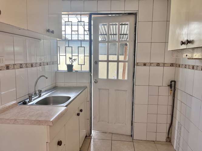 VENTA! AMPLIA CASA PEÑALOLEN / AV. LAS TORRES - Imagen 15