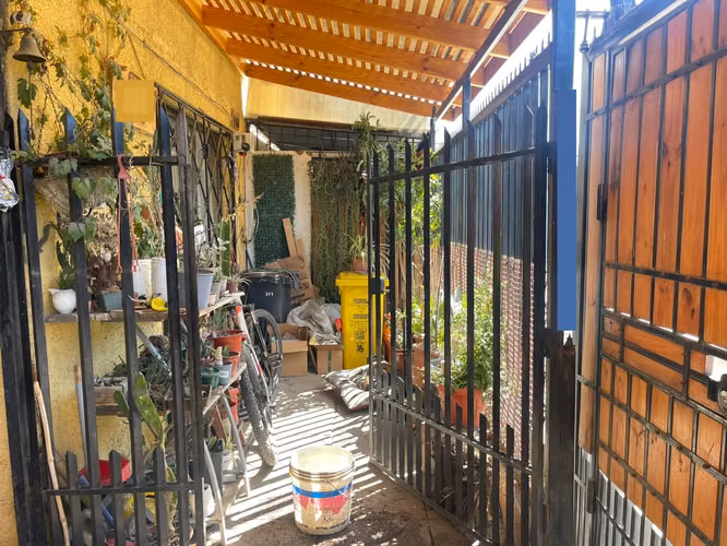 CASA EN PUDAHUEL 3 DORM, 2 BAÑOS A 1000M, METRO BARRANCAS - Imagen 12