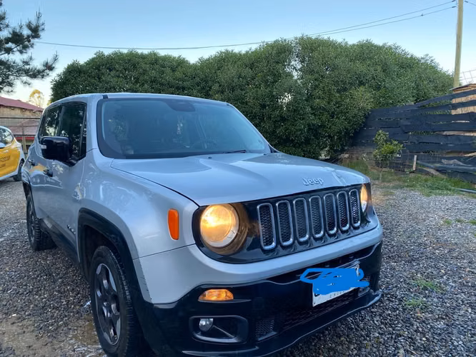 VENTA DE JEEP RENEGADE - Imagen 2