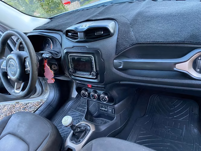VENTA DE JEEP RENEGADE - Imagen 7