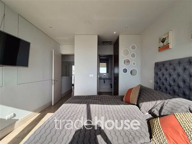 Departamento en venta de 3 dorm. en Lo Barnechea