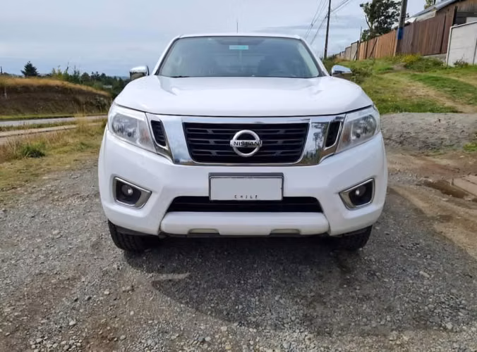 NISSAN NP300 XE 2018 - Imagen 2
