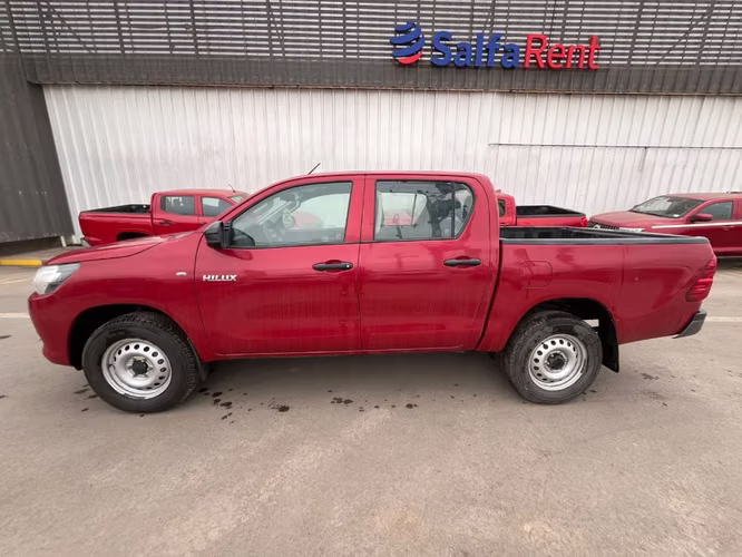 Toyota Hilux DC 4X4 2.4 D DX MT 2024 - Imagen 8