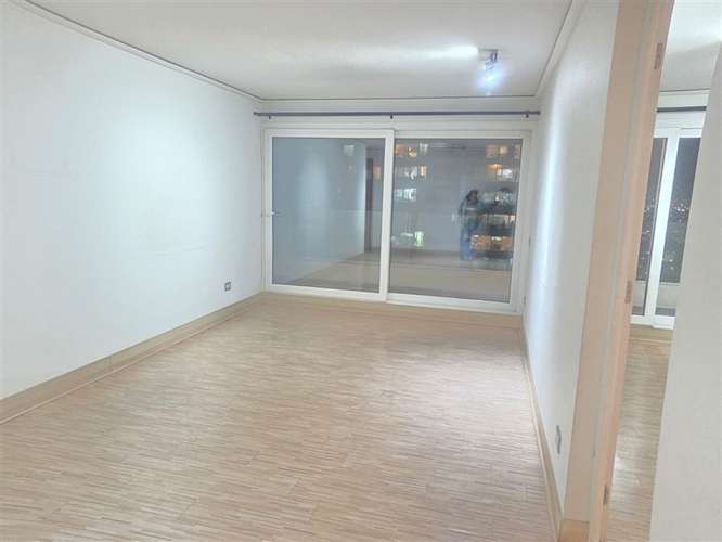 Depto en arriendo en condominio 15 UF Macul 2D 2B EST - Imagen 19