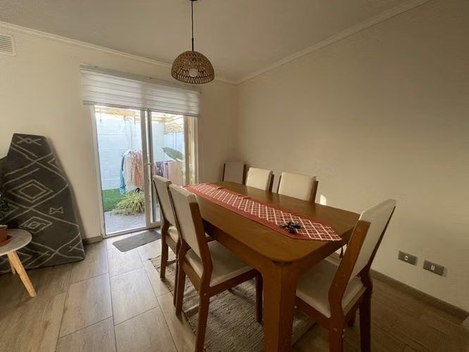 Casa en Arriendo 3Dorm, 3Bañ,1Est,1Bod - Imagen 3