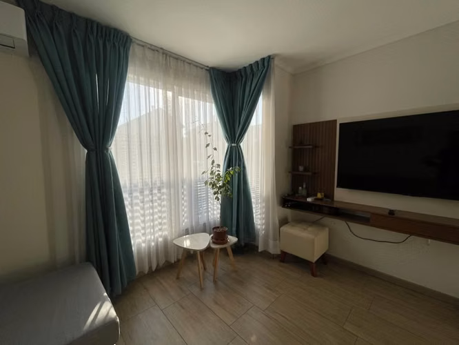 Casa en Arriendo 3Dorm, 3Bañ,1Est,1Bod - Imagen 2