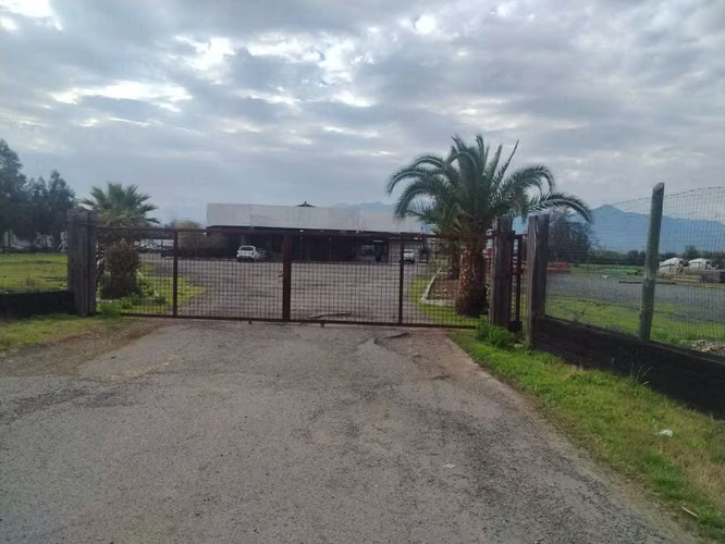 Terreno Industrial 100.000 m² con Acceso Directo (182184)