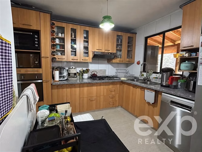 Casa en arriendo de 4 dormitorios en Fontova con Caciques - Imagen 10