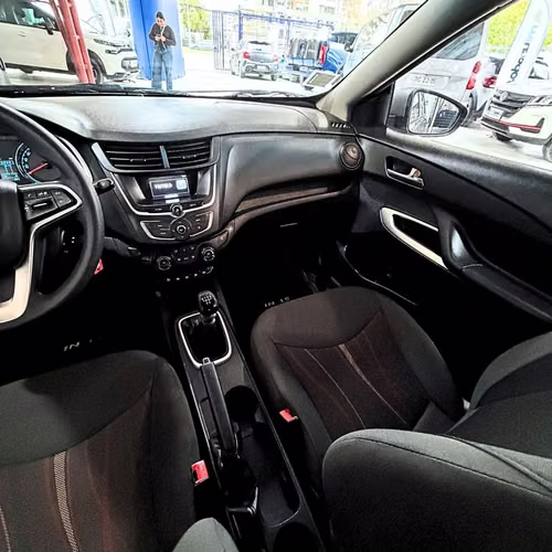 Chevrolet Sail 1.5 (2023) - Imagen 17