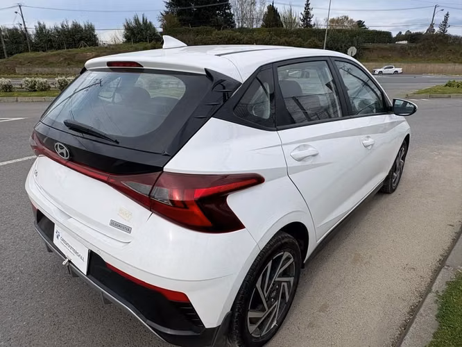 HYUNDAI I20 2025 - Imagen 4