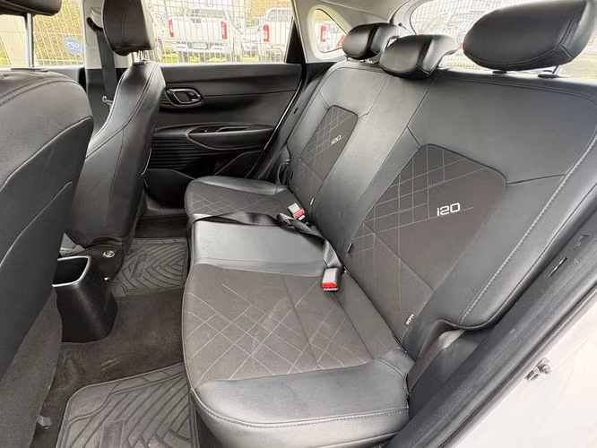 HYUNDAI I20 2025 - Imagen 11