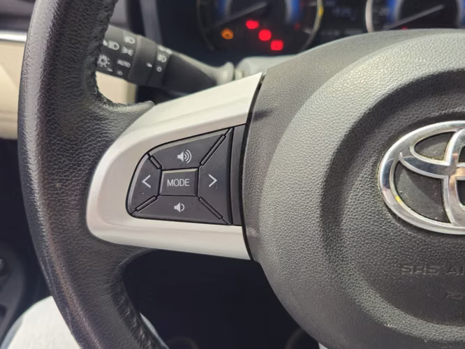 Toyota Rush 1.5 XEI 4X2 MT 5P 2023