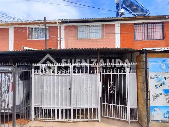 Casa en venta de 3 dorm. en Maipú