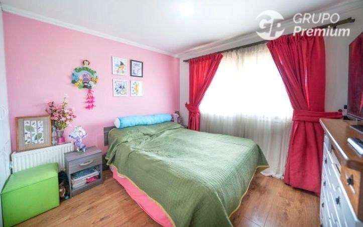 Exclusiva parcela con 2 casas con piscina y seguridad 24/7
