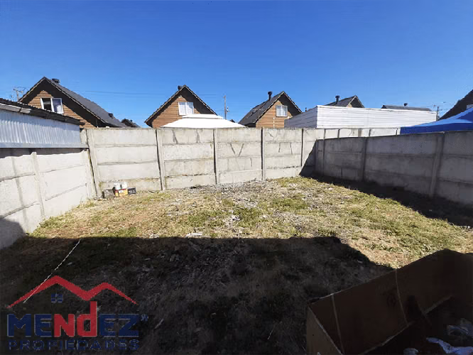 Se arrienda acogedora casa de dos pisos en sector Portal del Sur, Panitao - Imagen 2