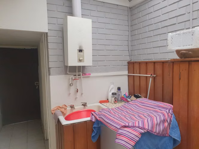 SE VENDE CASA EN SECTOR HOSPITAL DE OSORNO.