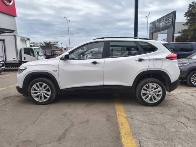 Chevrolet Tracker 1.2T LTZ FWD MT 5P 2021 - Imagen 6