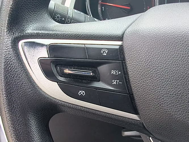 Chevrolet Tracker 1.2T LTZ FWD MT 5P 2021 - Imagen 16
