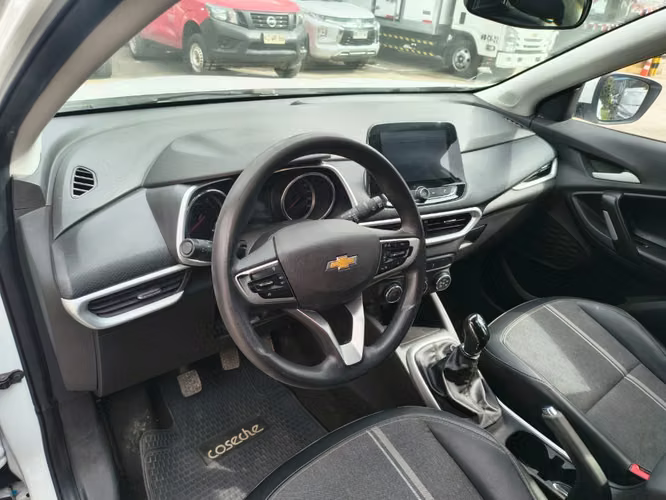 Chevrolet Tracker 1.2T LTZ FWD MT 5P 2021 - Imagen 14