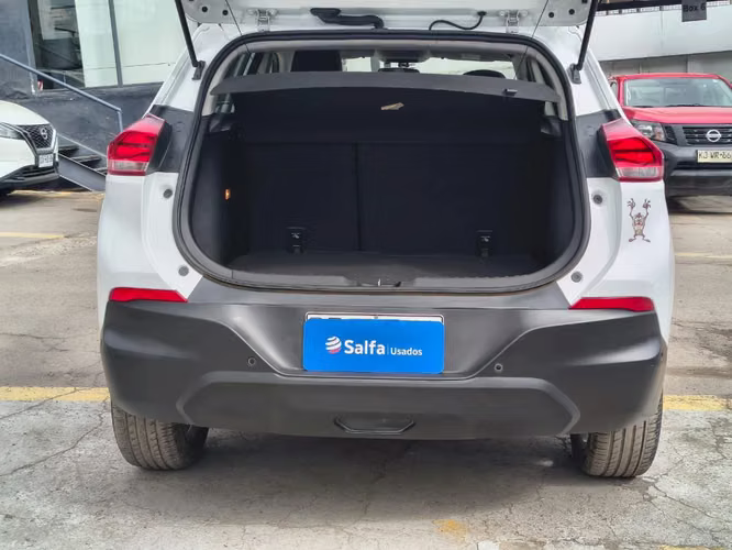 Chevrolet Tracker 1.2T LTZ FWD MT 5P 2021 - Imagen 10