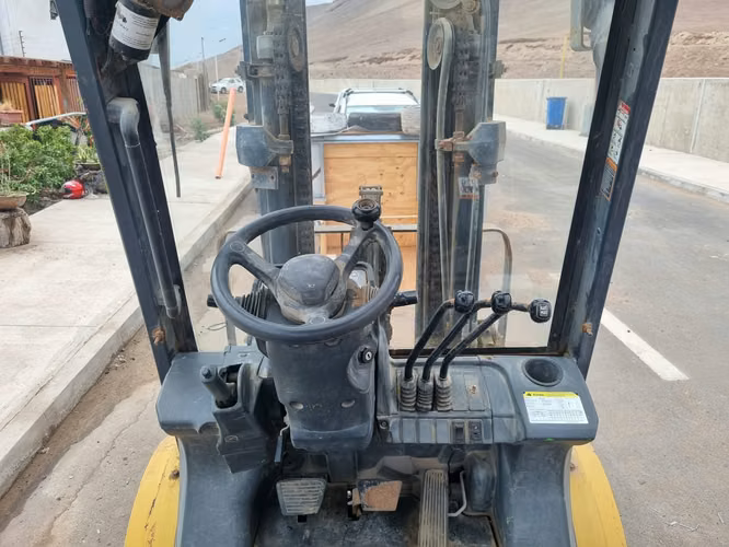Grúa horquilla Caterpillar DP30NM diésel 3 toneladas Año 2022 /Horas 4.100 – Antofagasta