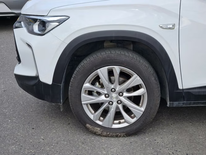 Chevrolet Tracker 1.2T LTZ R 4X2 AT 5P 2025 - Imagen 9