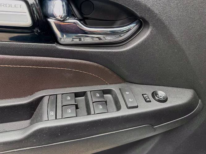 CHEVROLET TRAILBLAZER PREMIER DIESEL 2.8 AUT 4X4 3 CORRIDAS FULL CEURO CARPLAY CAMARA VER EN LAS CONDES 2020
