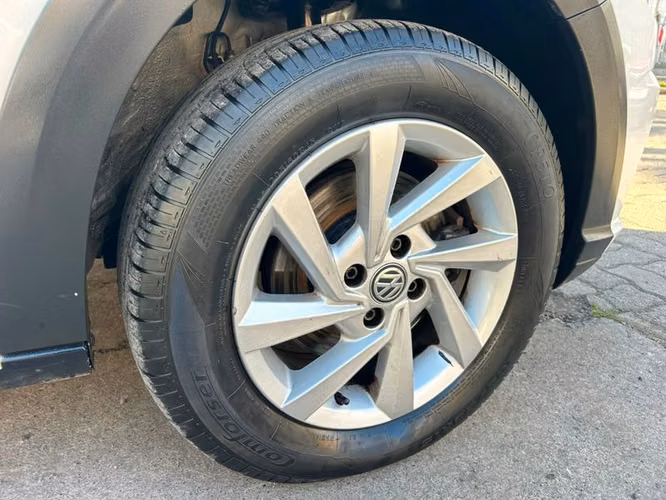 VOLKSWAGEN SAVEIRO CD 1.6 - 2022 | 4620 - Imagen 8