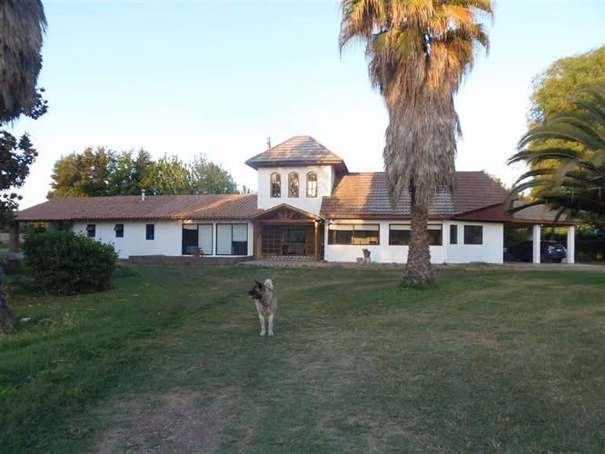 vendo linda casa en parcela de agrado condom. consolidado