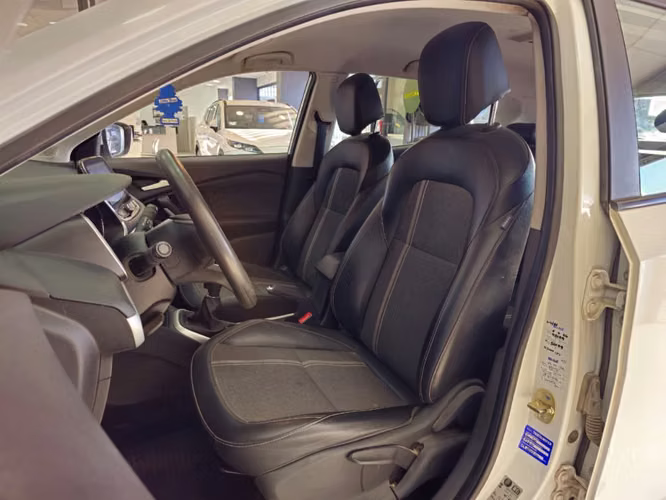 Chevrolet Tracker 1.2T LTZ FWD MT 5P 2022