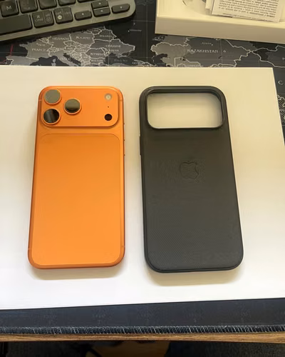 iPhone 17 Pro Max 256 GB + funda Apple TechWoven