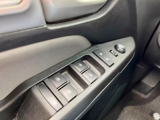 CHEVROLET COLORADO DCAB 4X4 2.8 AT - 2023 | 3906 - Imagen 18