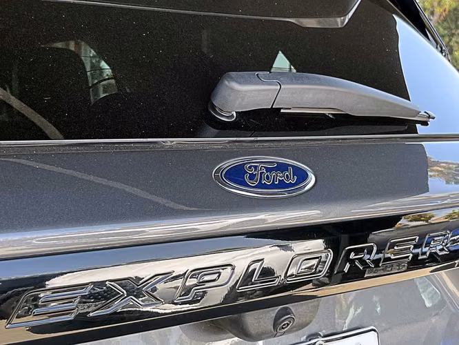 FORD EXPLORER 2024 - Imagen 8