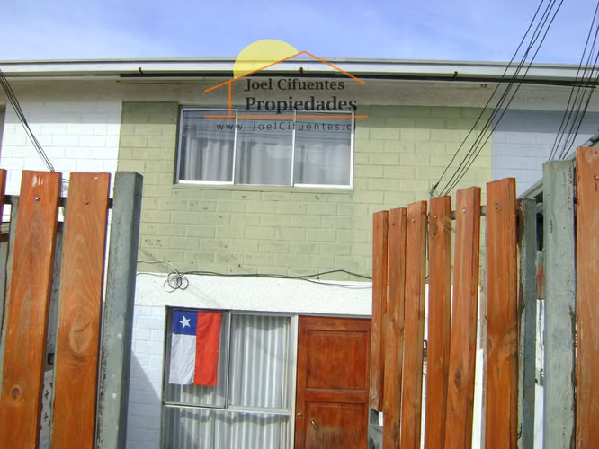 Casa pareada, sólida, 2 dormitorios. Cod-2437 - Imagen 2