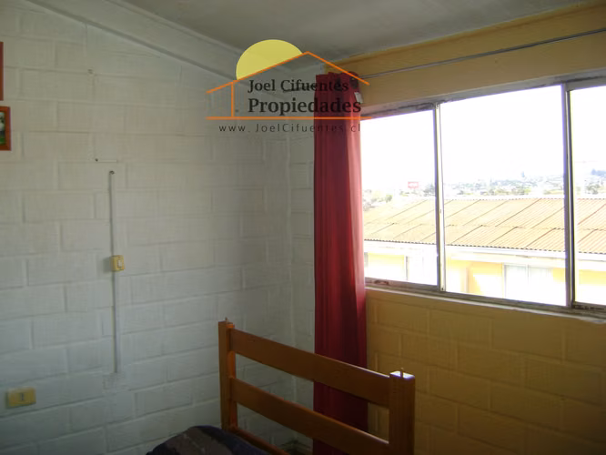 Casa pareada, sólida, 2 dormitorios. Cod-2437 - Imagen 10