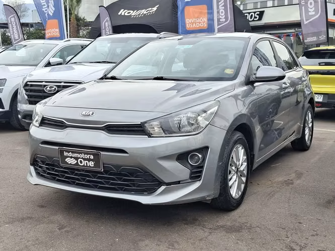KIA RIO 5 2022 - Imagen 2