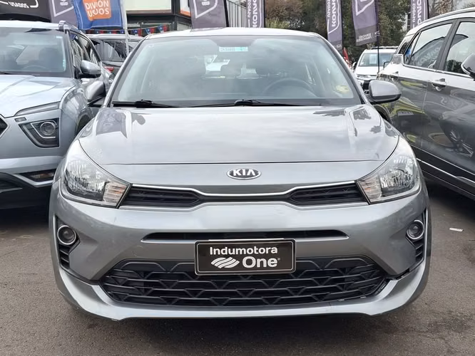 KIA RIO 5 2022 - Imagen 3