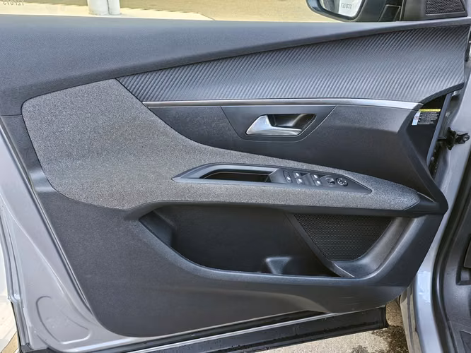 PEUGEOT 3008 2025 - Imagen 11
