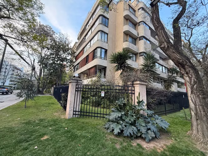 Departamento con Amplios dormitorios (182493)