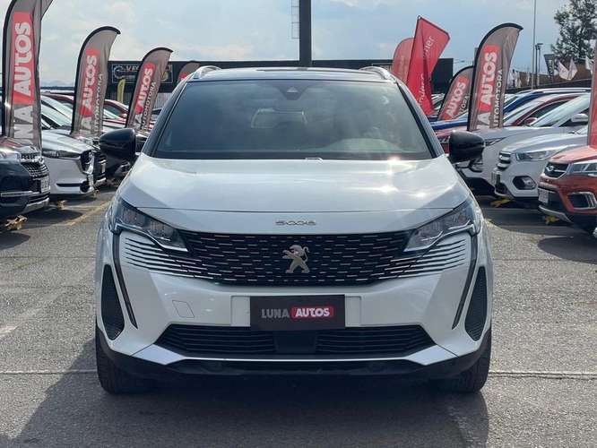 PEUGEOT 5008 2023