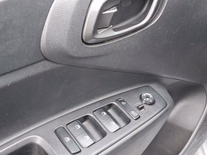 HYUNDAI GRAND I10 2023 - Imagen 10