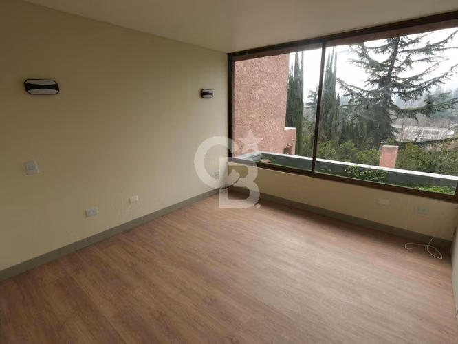 Sofisticación y Naturaleza en un Solo Lugar - Lo Barnechea - Imagen 12