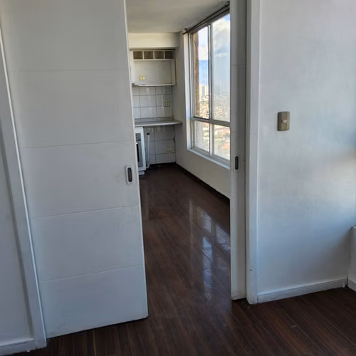 OPORTUNIDAD!! Departamento a pasos del Metro San J - Imagen 2