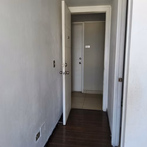 OPORTUNIDAD!! Departamento a pasos del Metro San J - Imagen 4