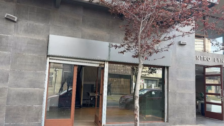Amplio local comercial - Imagen 1